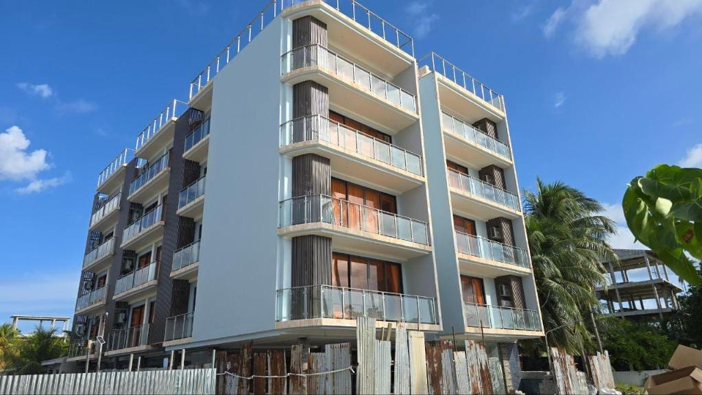 Lonuhiri at Dhigurah modern facade near the village harbour